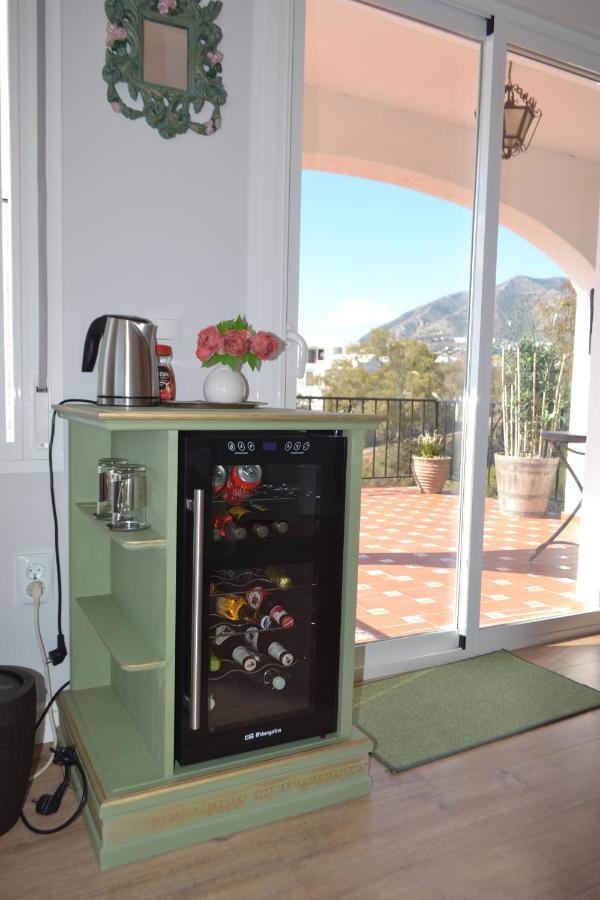 Casa Ancladero Room W Big Balcony And Lovely View Фуeнхирола Екстериор снимка